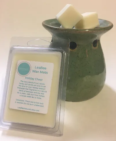 LeaBee Naturals Holiday Cheer Wax Melts • Natural Beeswax and Soy Wax Tarts