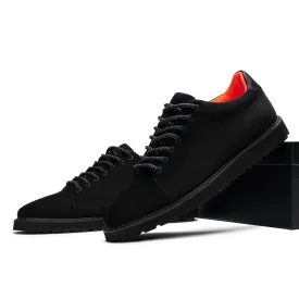 The Muscoby S TAYNO Suede Low Lace Up Sneaker