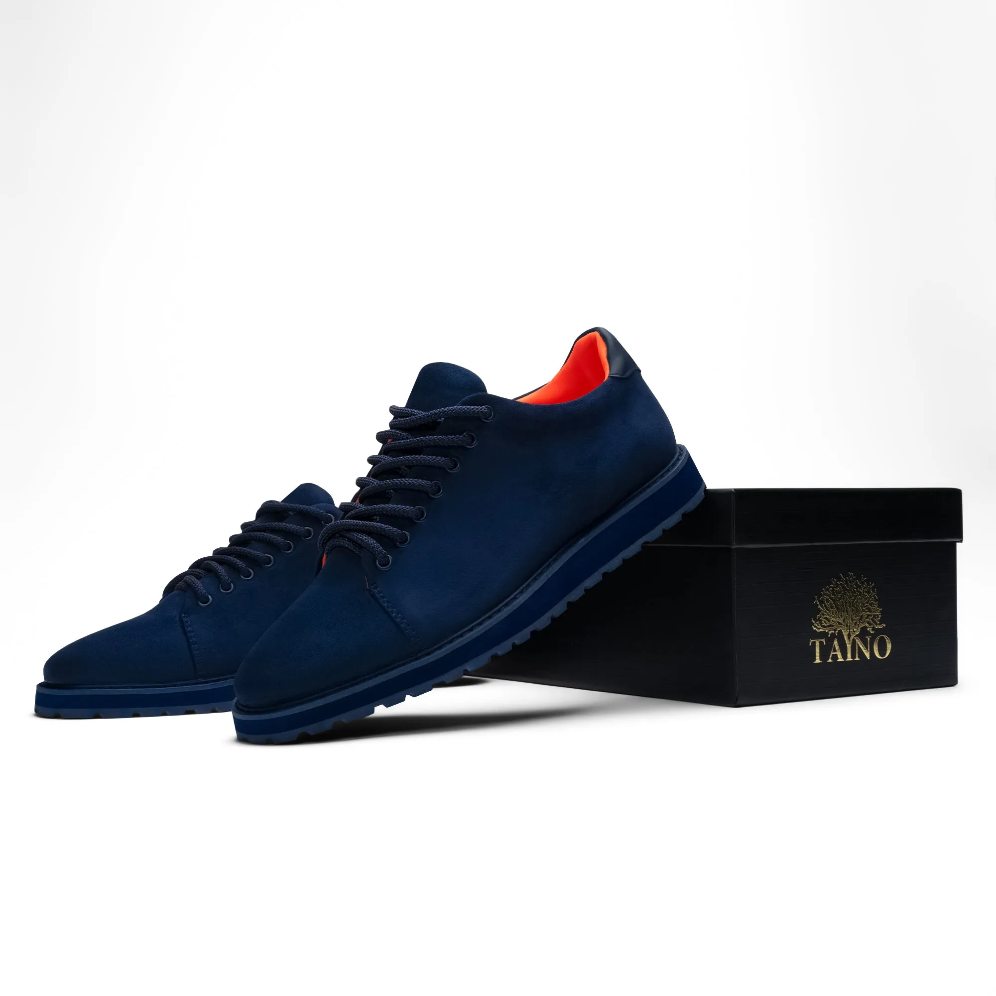 The Muscoby S TAYNO Suede Low Lace Up Sneaker