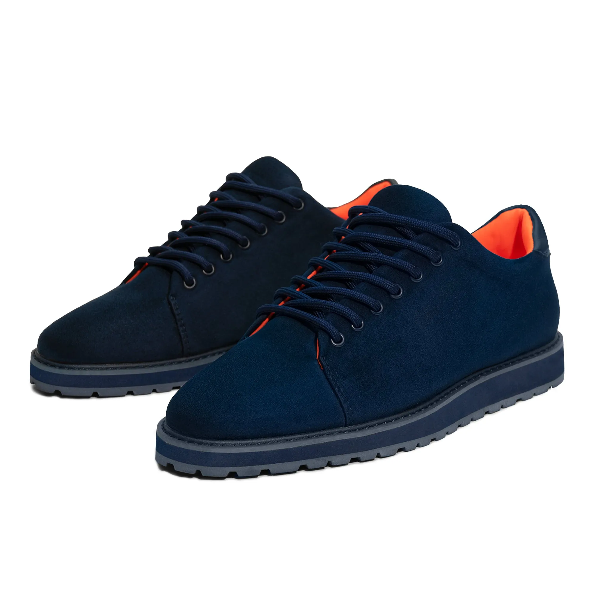 The Muscoby S TAYNO Suede Low Lace Up Sneaker