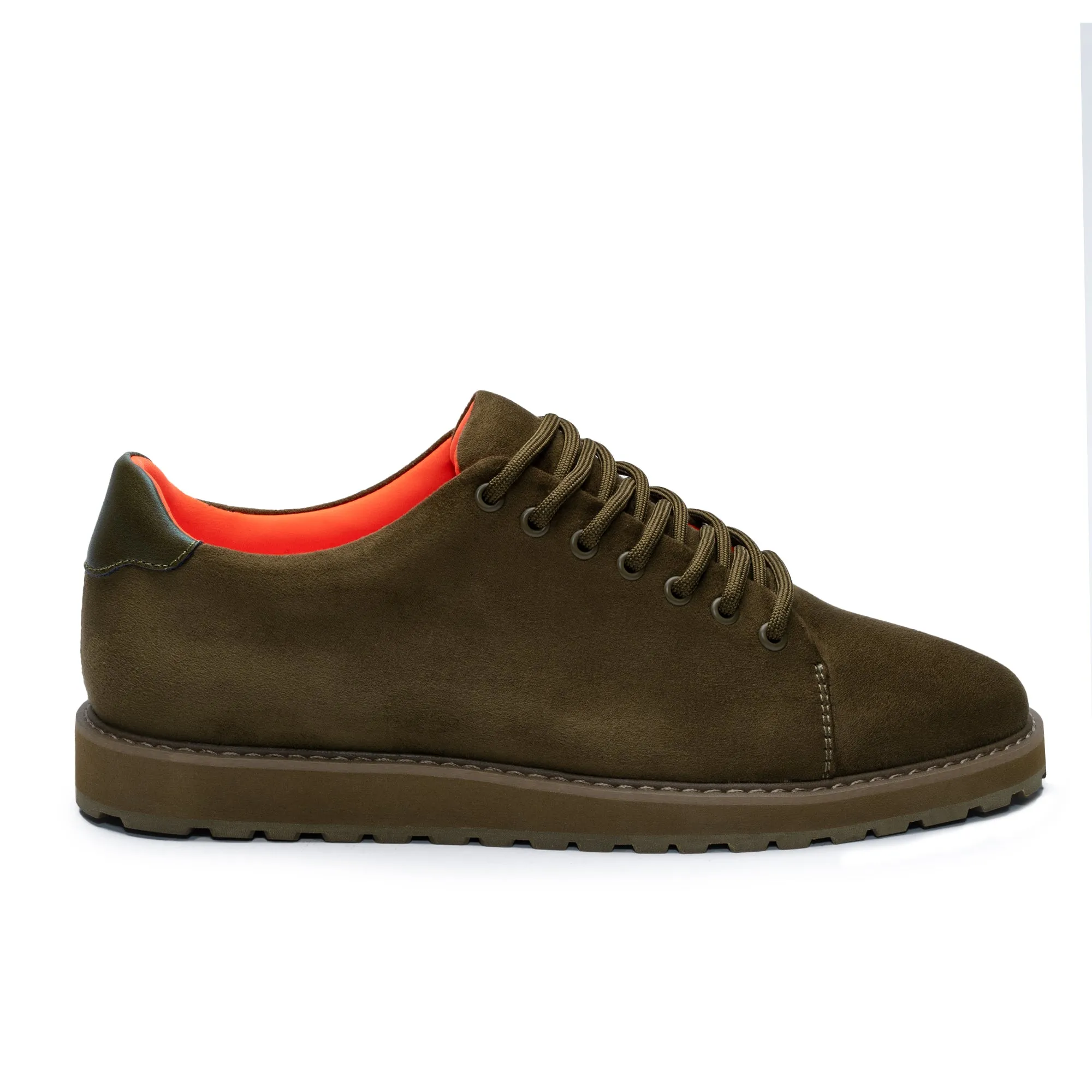 The Muscoby S TAYNO Suede Low Lace Up Sneaker